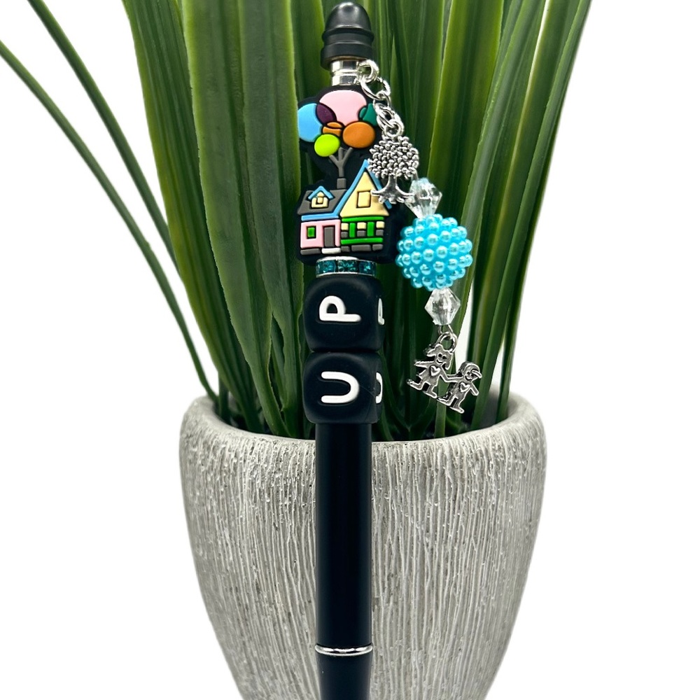 Movie UP 🎈🏠 Beaded Pen